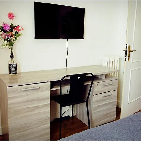 Appartement Le Jack - T3 Avec Balcon Et Garage Troyes